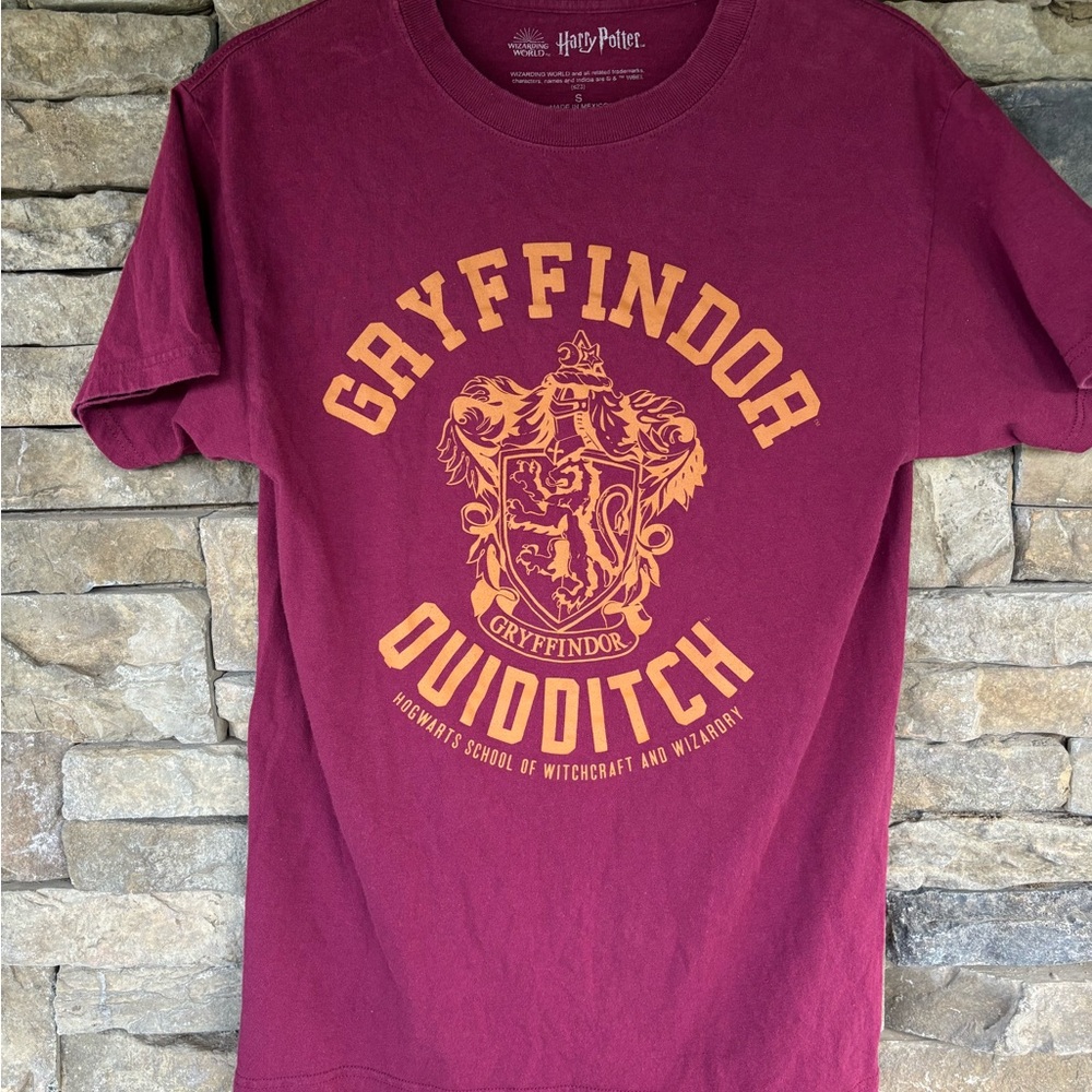 Warner Bros Gryffindor Quidditch Red and Gold Tee